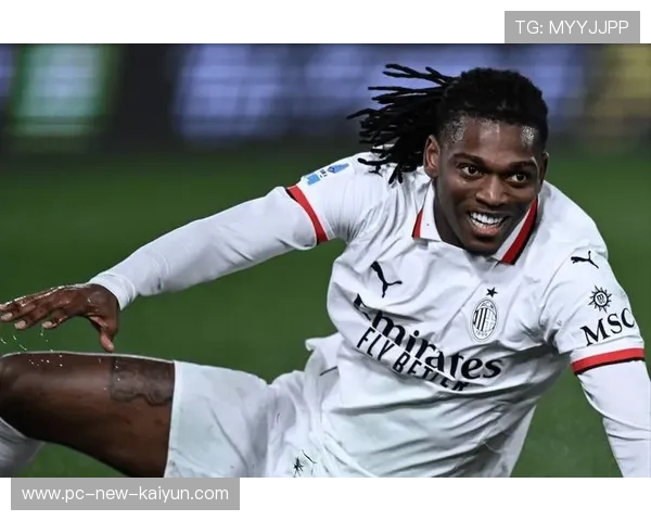 莱奥反越位单刀低射AC米兰夺三分